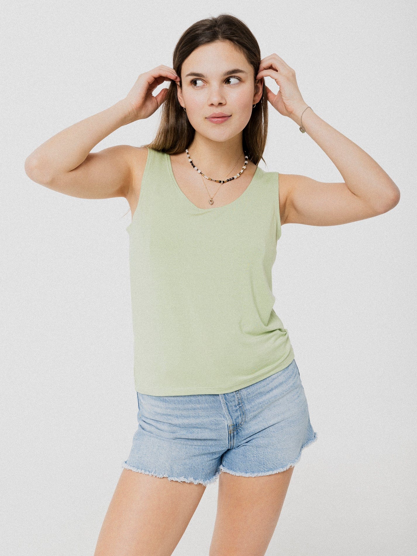 Camisole longue, ample et confortable verte.